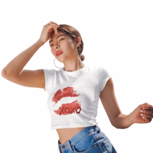 Kiss Cropped T-Shirt