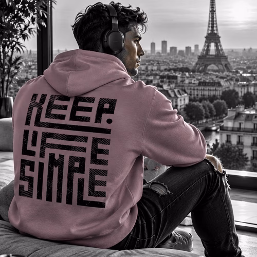Hoodie in Paris